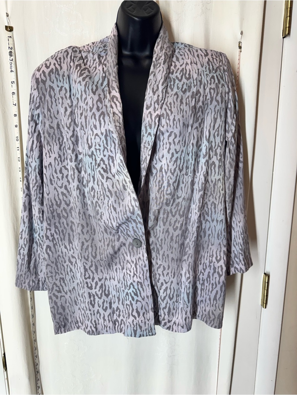 Vintage Cliché Ombré Animal Print Blazer